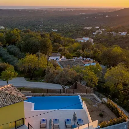 Sunny House Вилла *