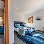 Sunny House *