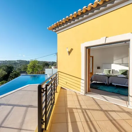 Sunny House Вилла *